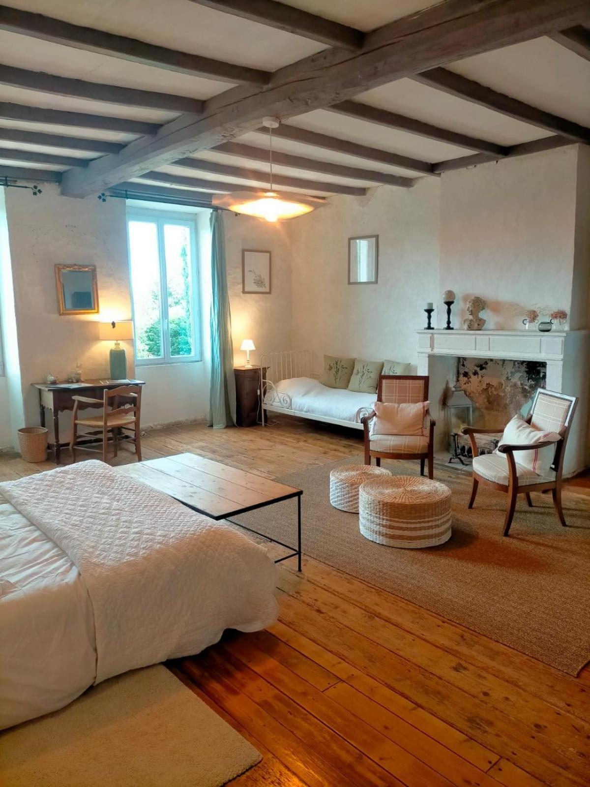 Les Grands Vents Hotel Chervettes Екстериор снимка
